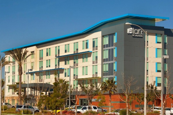 Aloft Ontario-Rancho Cucamonga image 3