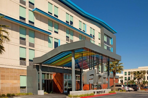 Aloft Ontario-Rancho Cucamonga image 5